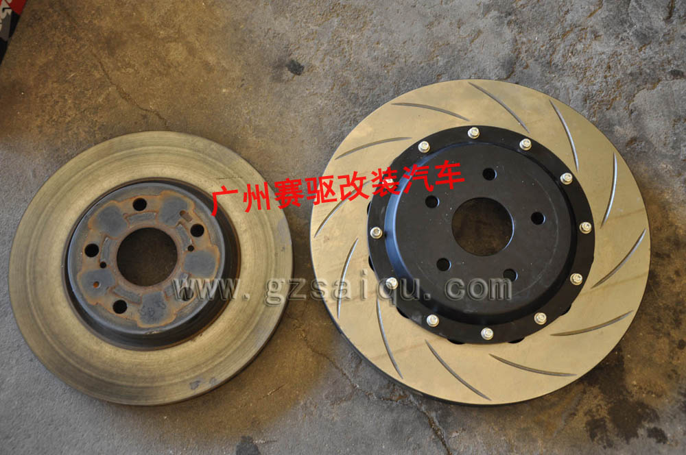 銳志改裝brembo六活塞剎車卡鉗 銳志改裝brembo六活塞剎車卡鉗