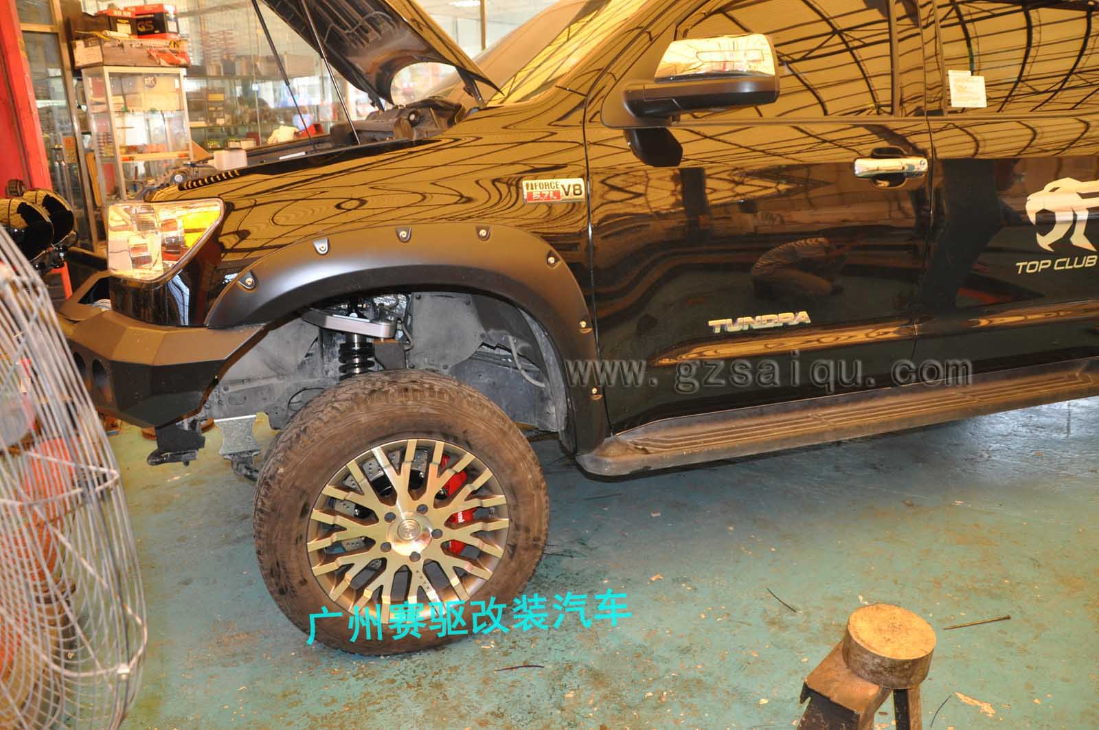 坦途改裝剎車brembo八活塞 坦途改裝剎車brembo八活塞