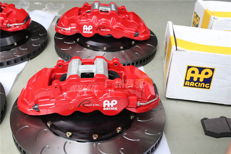 英菲尼迪FX50S改裝AP8522剎車套裝 英國AP剎車改裝專題