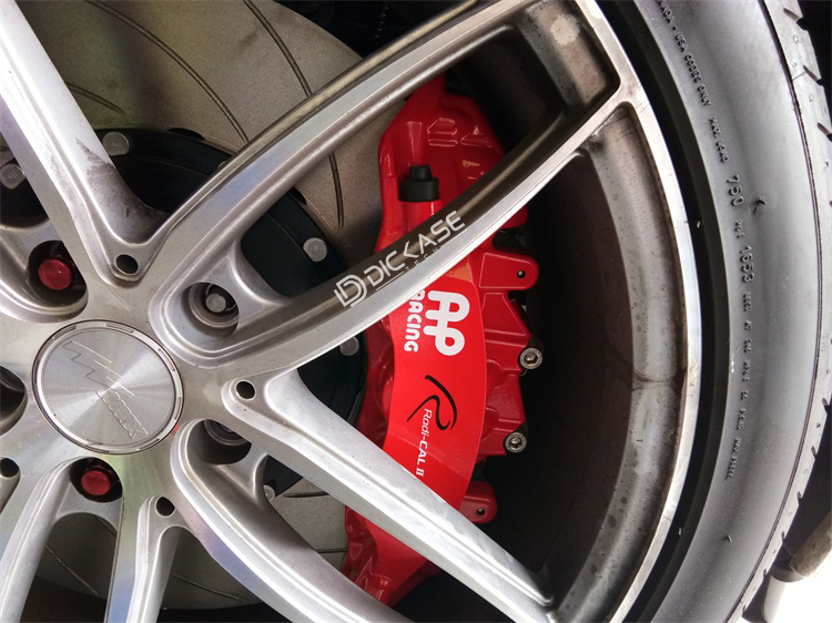 英菲尼迪Q50前輪改裝AP9561剎車 英菲尼迪Q50前輪改裝AP9561剎車
